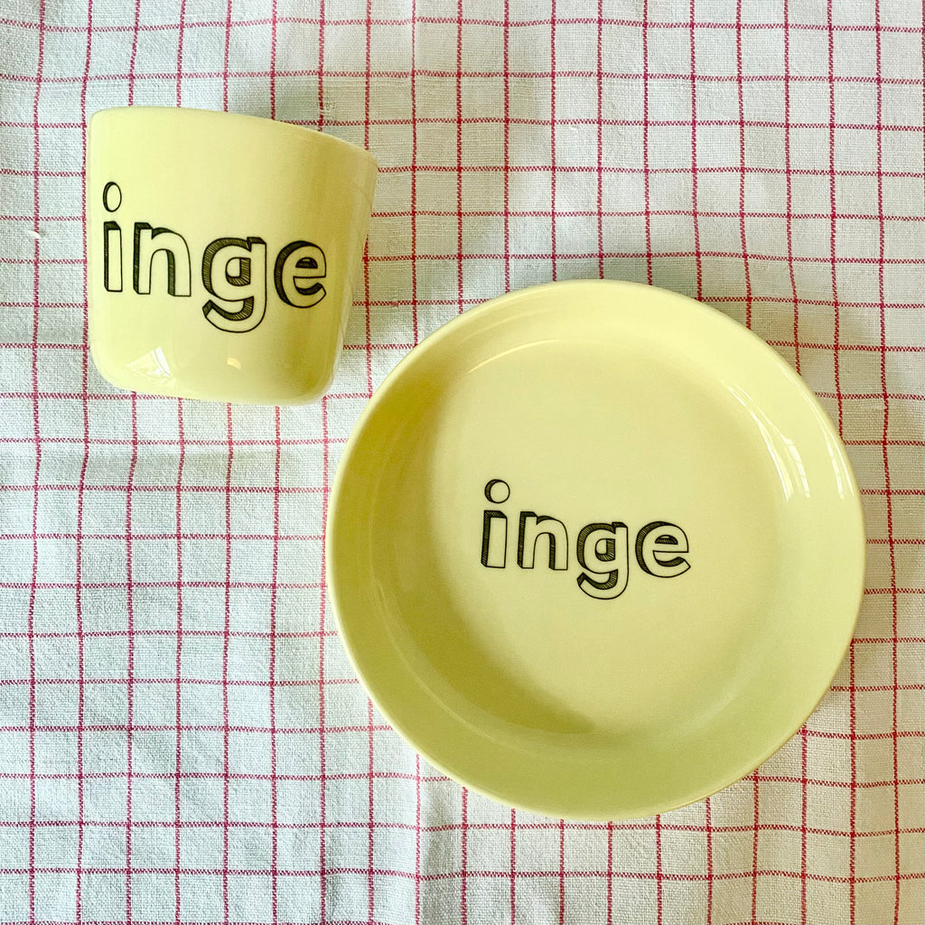 Børnestel i samme farve - familie bogstaver