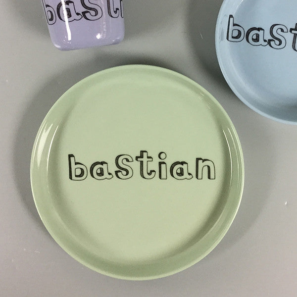 Børneservice i porcelæn med eget navn fra Liebe